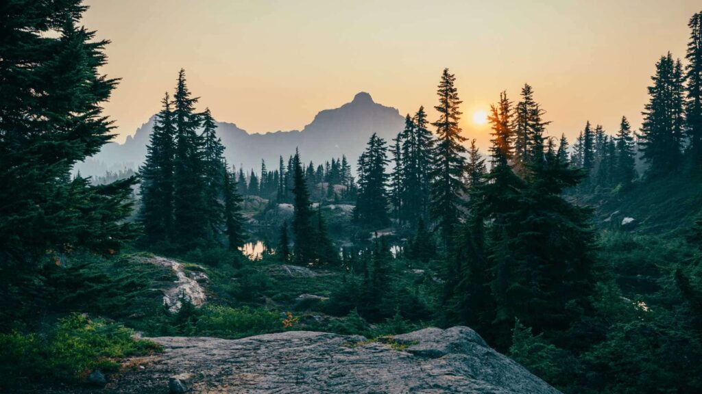 Rampart lakes in the USA